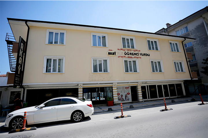 Akay Erkek Öğrenci Yurdu